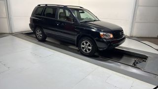 2004 Toyota HIGHLANDER