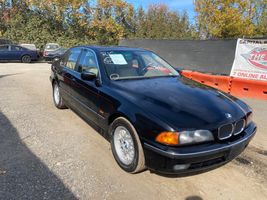 2000 BMW 5 Series