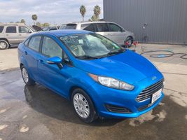 2015 Ford FIESTA