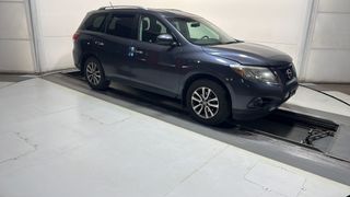 2014 NISSAN Pathfinder