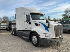 2016 PETERBILT 579