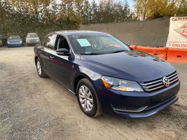 2015 VOLKSWAGEN Passat