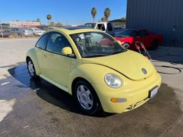 1999 VOLKSWAGEN New Beetle