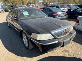 2010 Lincoln Town Car