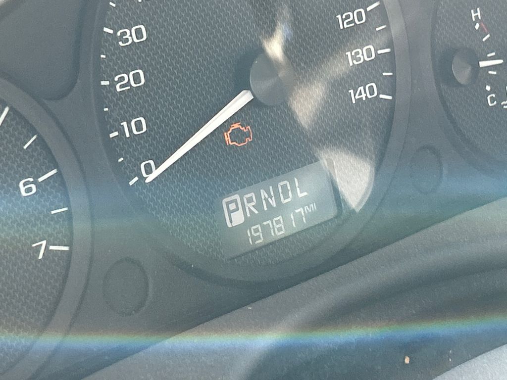 2005 Chevrolet Malibu Maxx 4