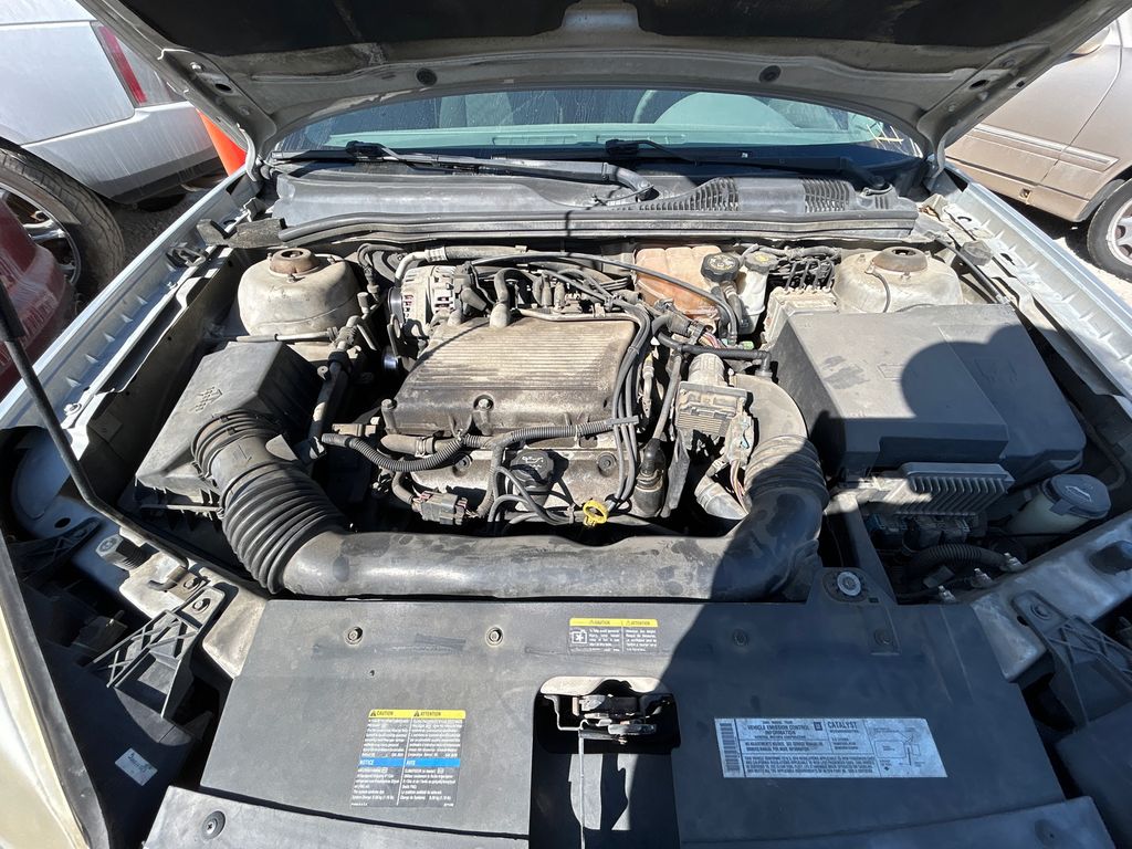 2005 Chevrolet Malibu Maxx 9