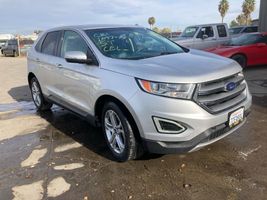 2016 Ford Edge