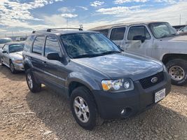 2005 Ford Escape