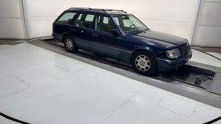 1994 Mercedes-Benz E-Class