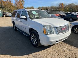 2011 GMC Yukon XL