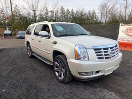 2011 Cadillac Escalade ESV