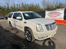 2011 Cadillac Escalade ESV