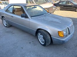 1988 Mercedes-Benz 300-Class