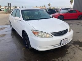 2004 Toyota Camry