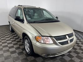 2005 Dodge Grand Caravan