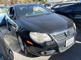 2010 VOLKSWAGEN Eos