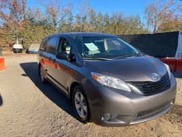 2014 Toyota Sienna