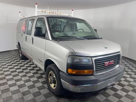 2005 GMC Savana