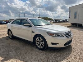 2010 Ford Taurus