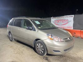 2010 Toyota Sienna