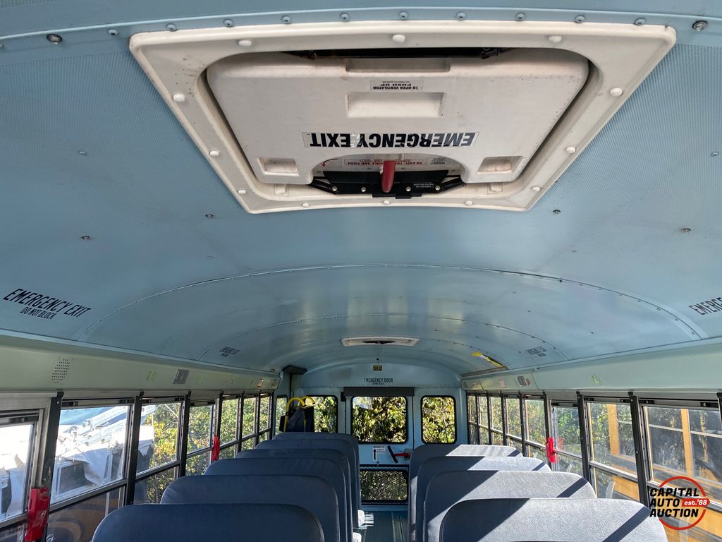 2012 IC BUS CE Series 18