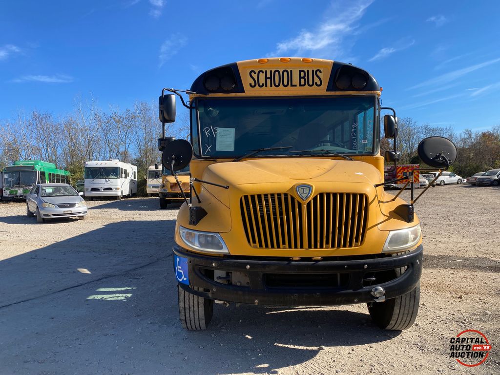 2012 IC BUS CE Series 5