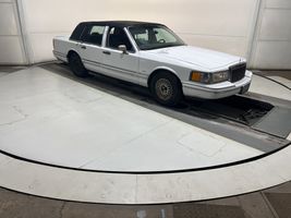 1992 Lincoln Town Car