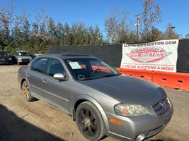 2002 NISSAN MAXIMA