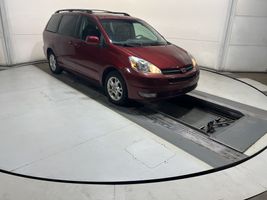 2005 Toyota Sienna