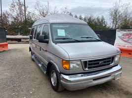 2003 Ford E-Series