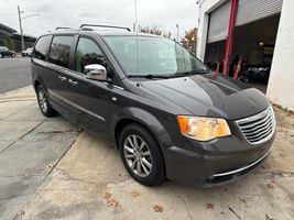 2014 Chrysler Town and Country