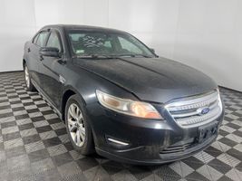 2011 Ford Taurus