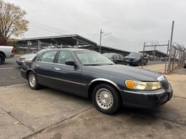 1998 Lincoln Town Car