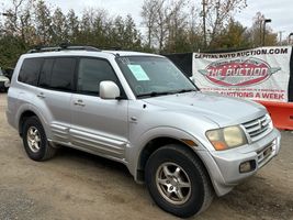 2002 Mitsubishi Montero