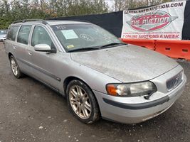 2004 Volvo V70