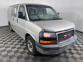 2008 GMC Savana