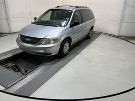 2003 Chrysler Town and Country