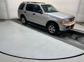 2004 Ford Explorer