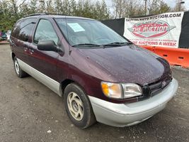 2000 Toyota Sienna