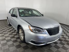 2011 Chrysler 200