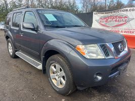 2010 NISSAN Pathfinder