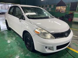 2008 NISSAN Versa