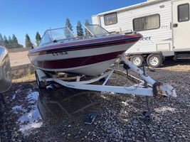 1987 Bow Rider 19'