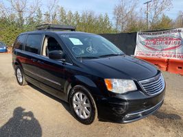 2016 Chrysler Town and Country