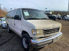 1996 Ford E-350