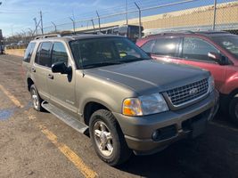 2004 Ford Explorer