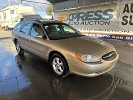 2001 Ford Taurus