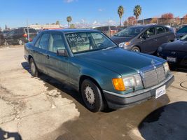 1989 Mercedes-Benz 300-Class