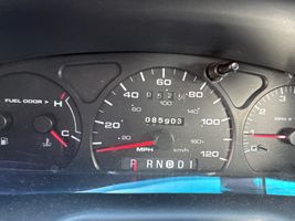 2002 Ford Taurus