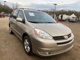 2005 Toyota Sienna